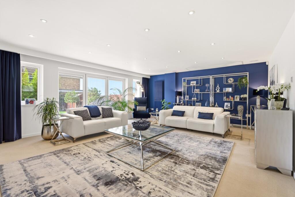 Additional image 2 of Ash Grove, Wheathampstead, St. Albans, Hertfordshire, AL4
