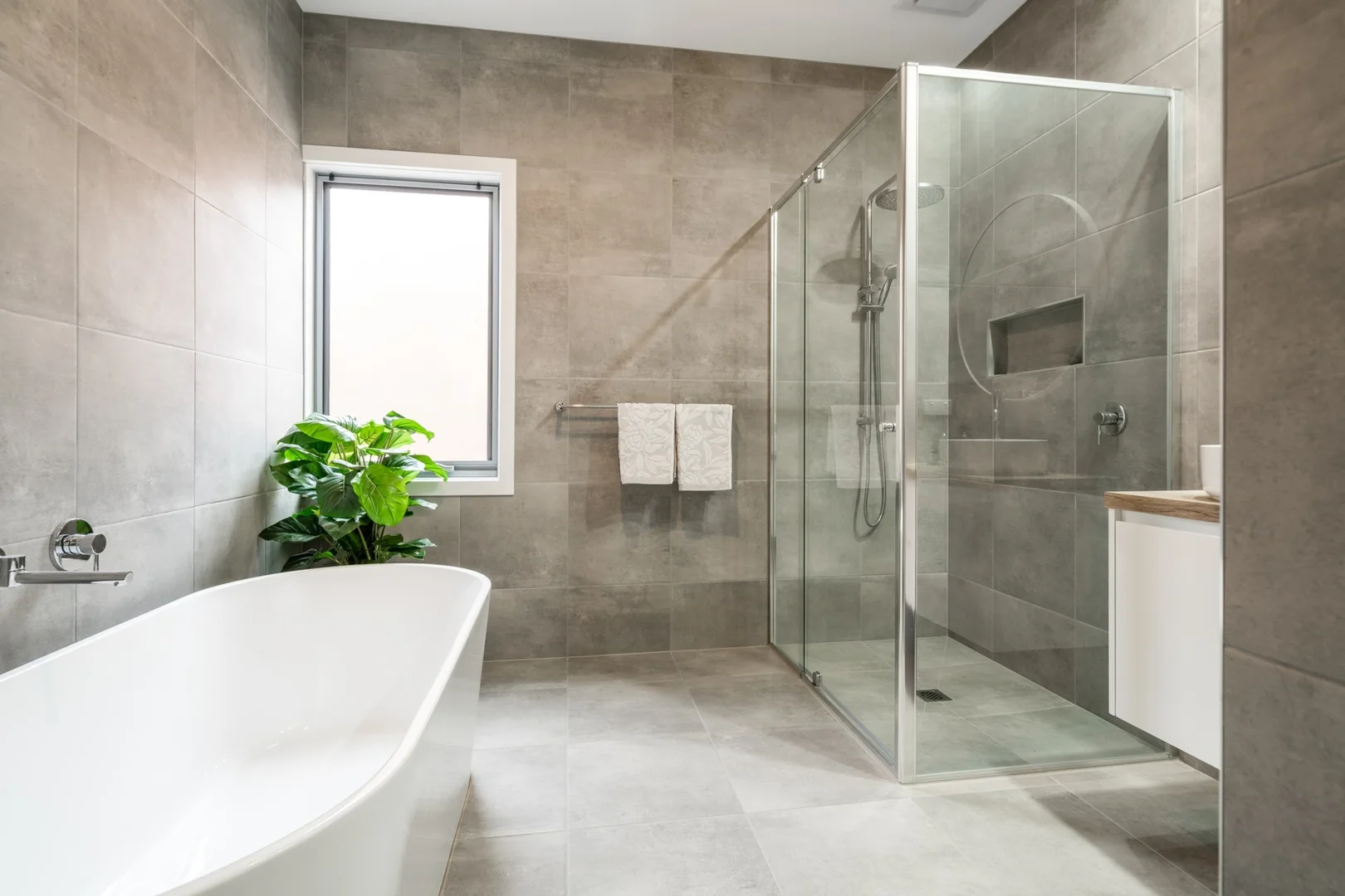 Additional image 5 of 2/5 Waiora Avenue, Hamlyn Heights VIC 3215
