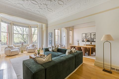 Wellington Court, Knightsbridge SW1X