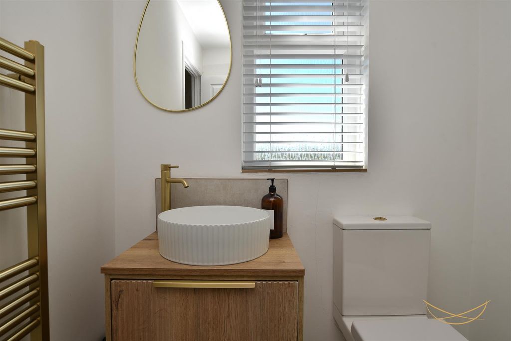 Additional image 52 of 5 bed detached house for saleHydepark Close, Newtownabbey BT36