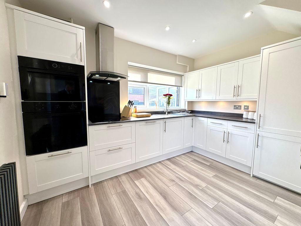 Additional image 5 of 3 bed semi-detached house for saleHarewood Crescent, Whitley Bay NE25