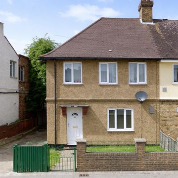 Falling Lane, Yiewsley, West Drayton UB7, Studio to rent