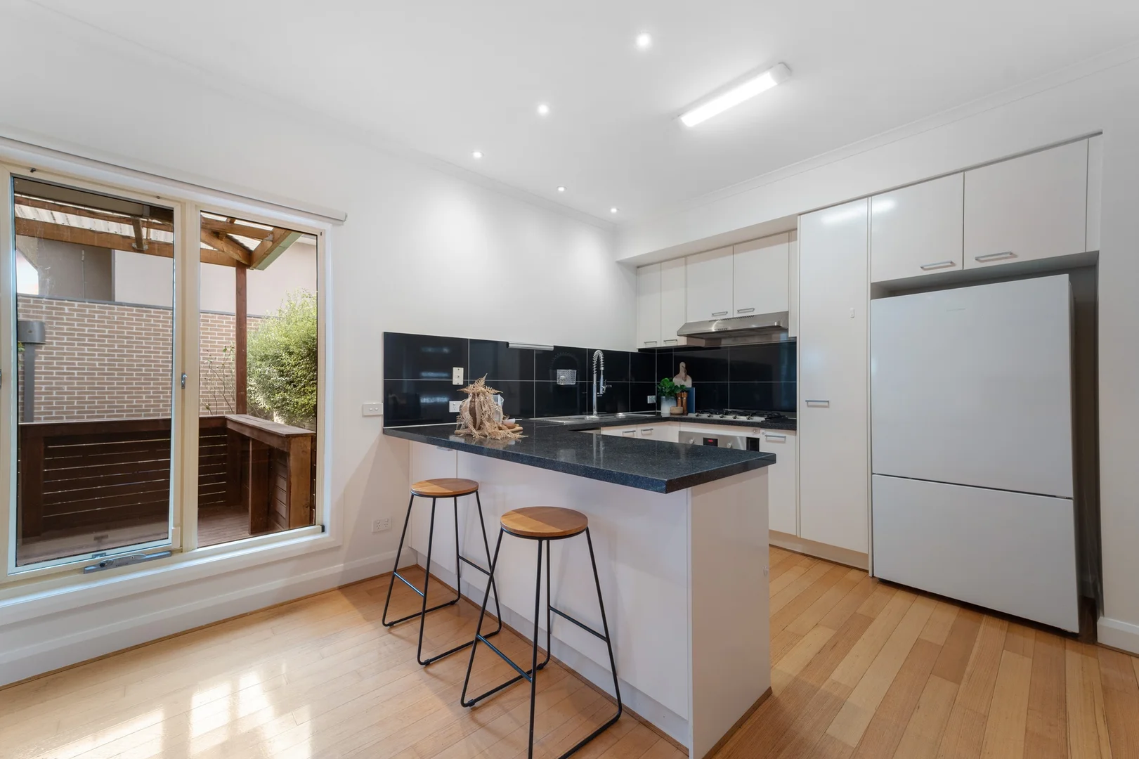 Additional image 9 of 9/12-14 York Street, Glen Waverley VIC 3150