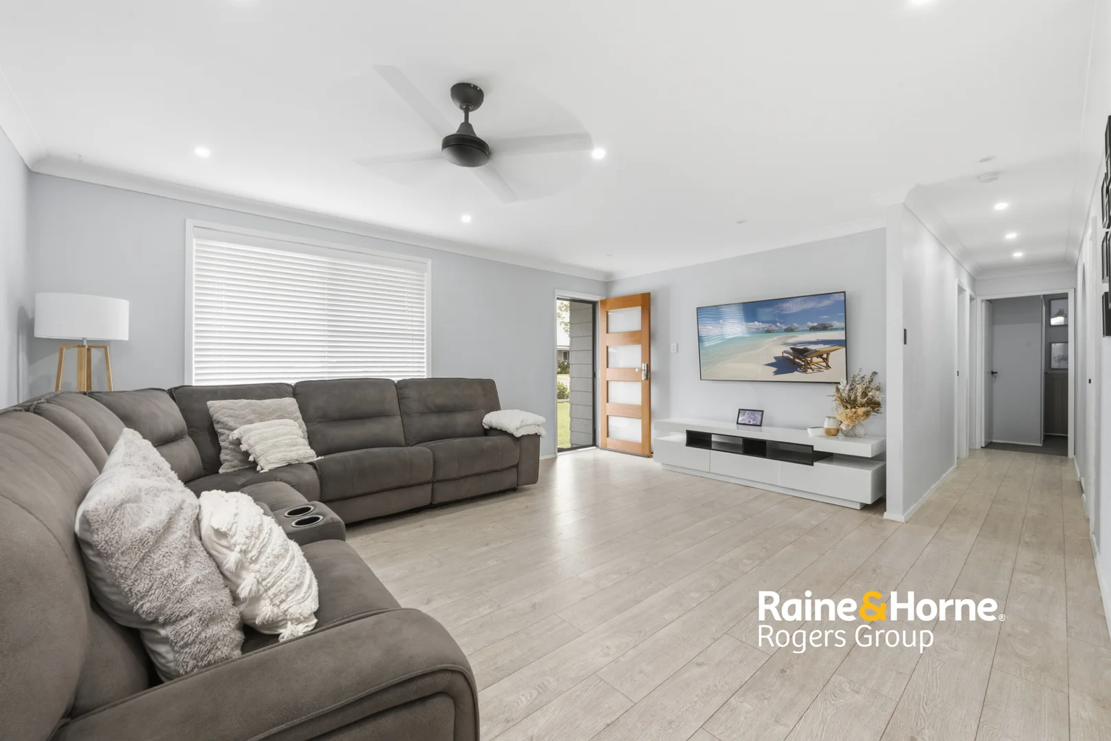 Additional image 3 of 28 Kawana Ave, Blue Haven NSW 2262