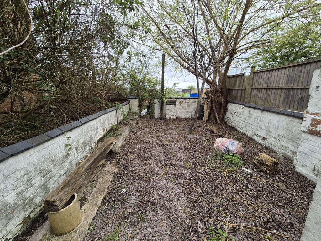 Additional image 10 of 2 bed terraced house for salePool Road, Leicester LE3