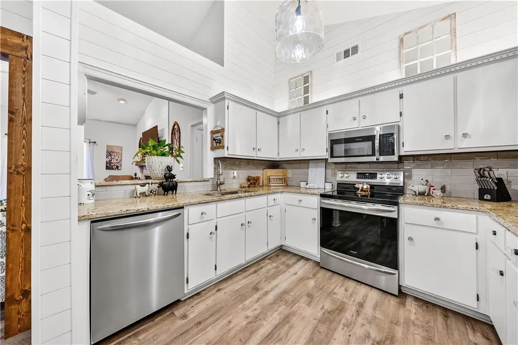 Additional image 39 of 4200 Bridgecrest Drive Unit B-2, Phenix City, AL 36867