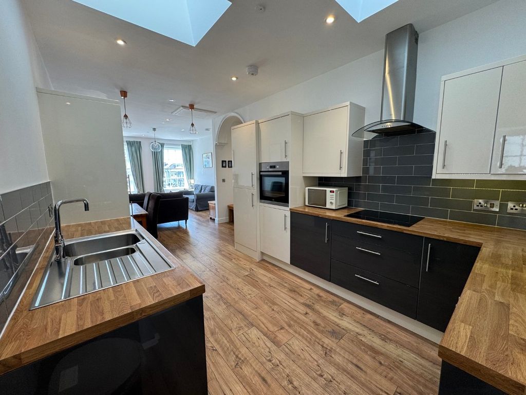 Additional image 10 of 2 bed flat for saleNorth Road, Aberaeron SA46