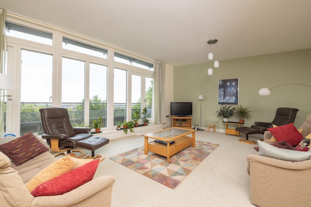 Additional image 3 of 3 bed flat for saleRedland Court Road, Redland BS6