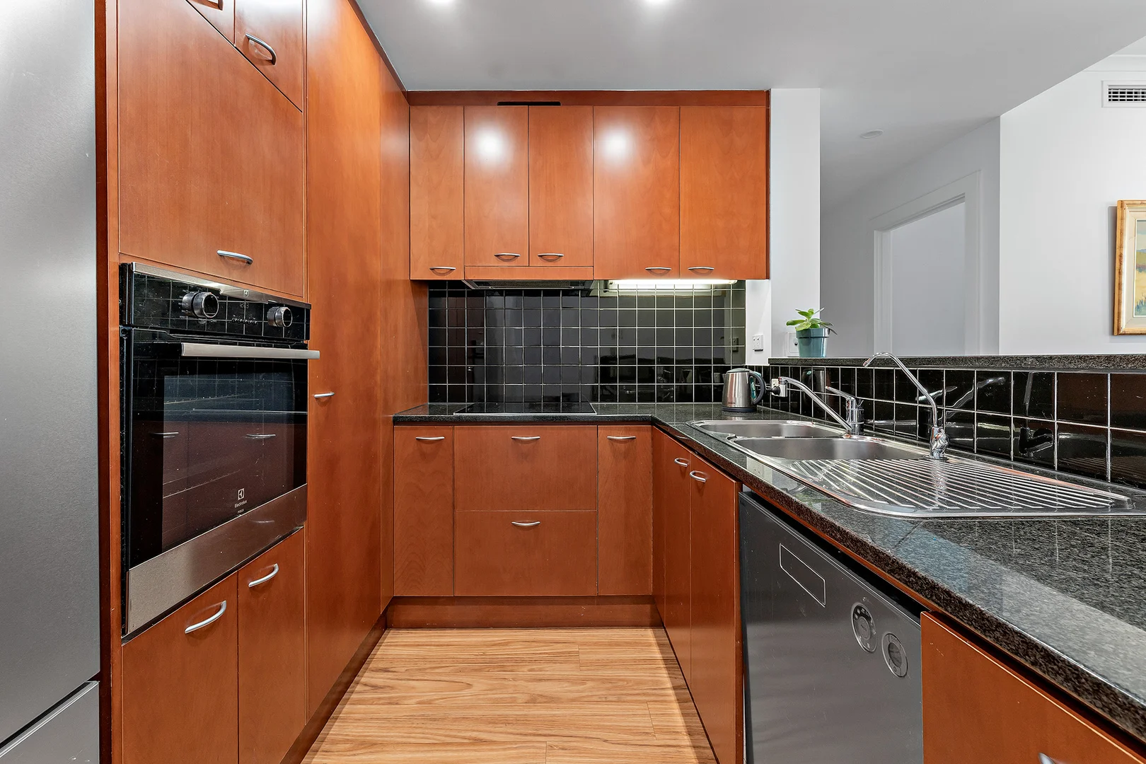 Additional image 2 of 76/33 Colley Terrace, Glenelg SA 5045