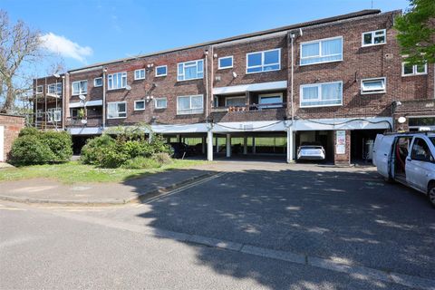 Gurnard Close, West Drayton UB7