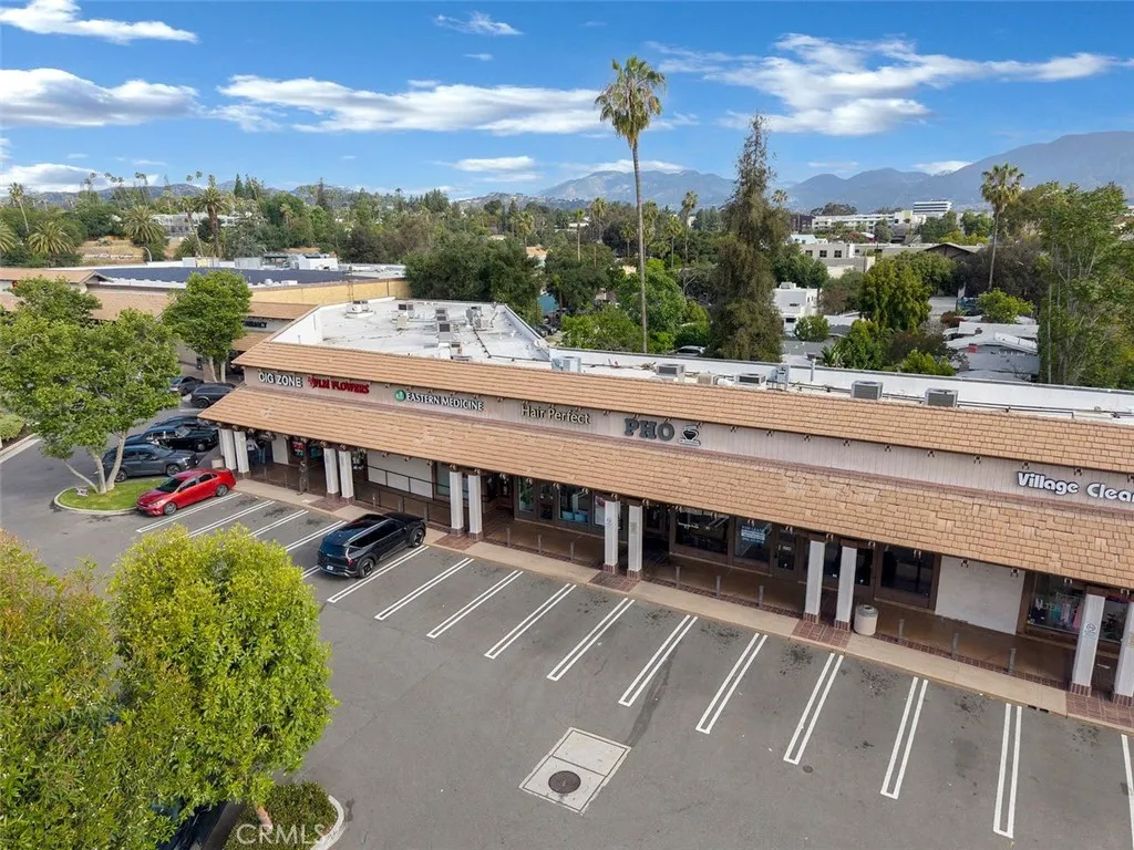 Additional image 17 of 135 W California Boulevard, Pasadena, CA 91105