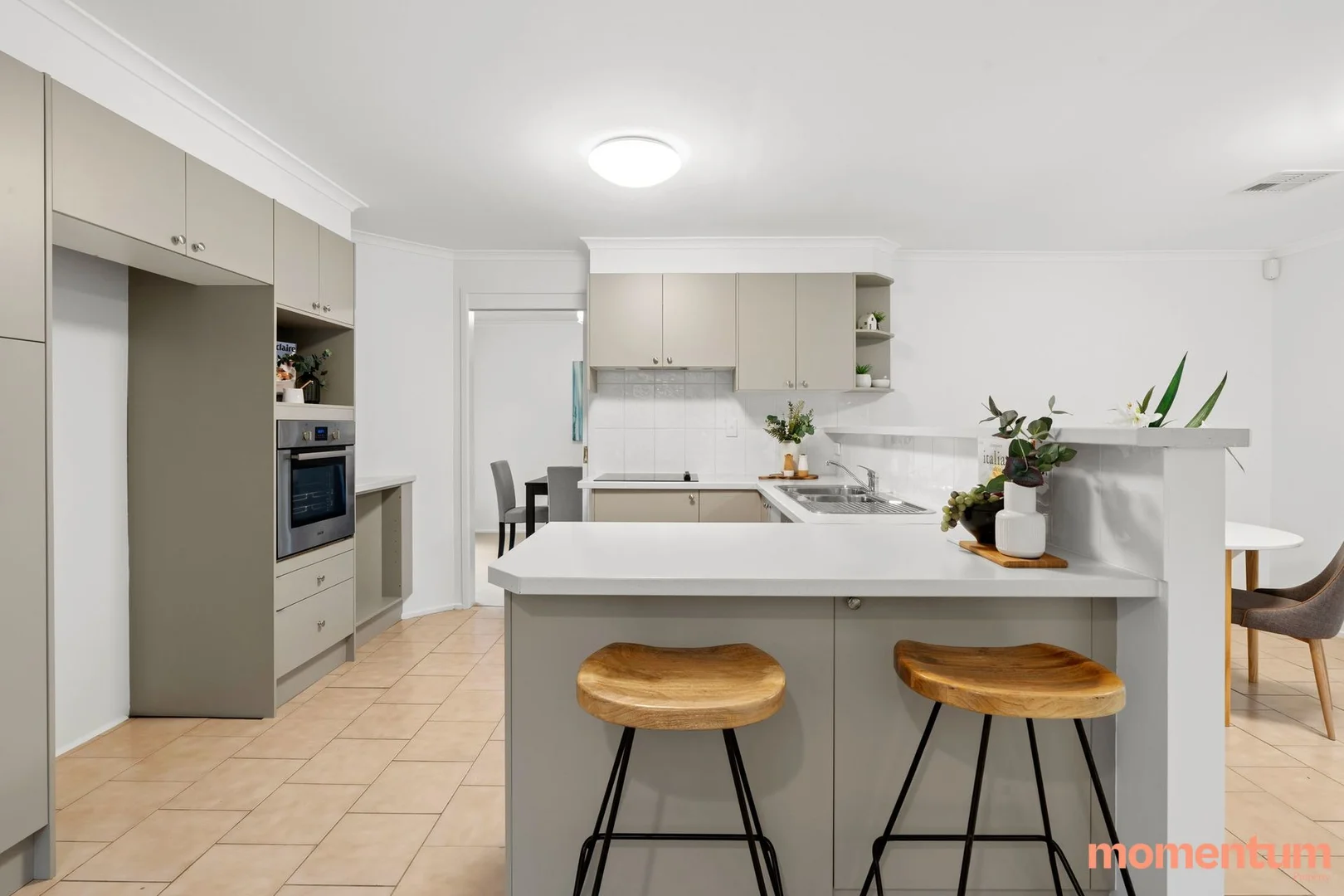 Additional image 8 of 2 Edney Place, Isaacs ACT 2607