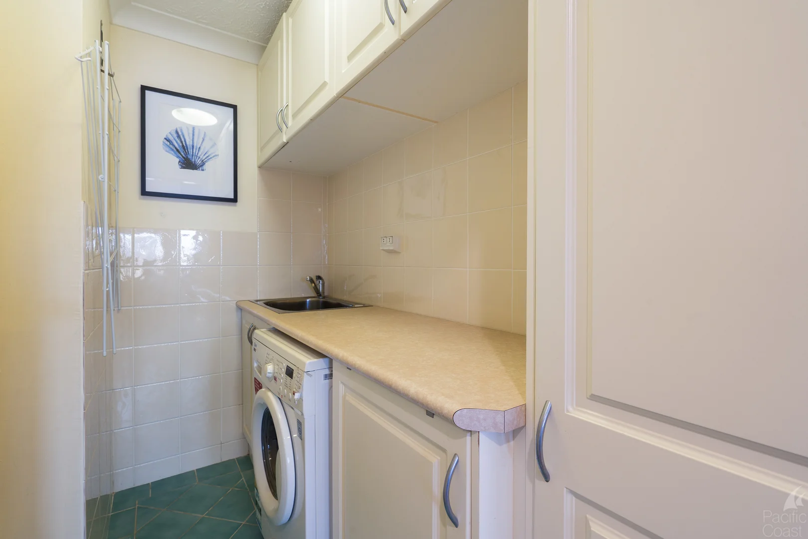 Additional image 17 of Level 3, 10/6-8 Wharf Street, Tuncurry NSW 2428