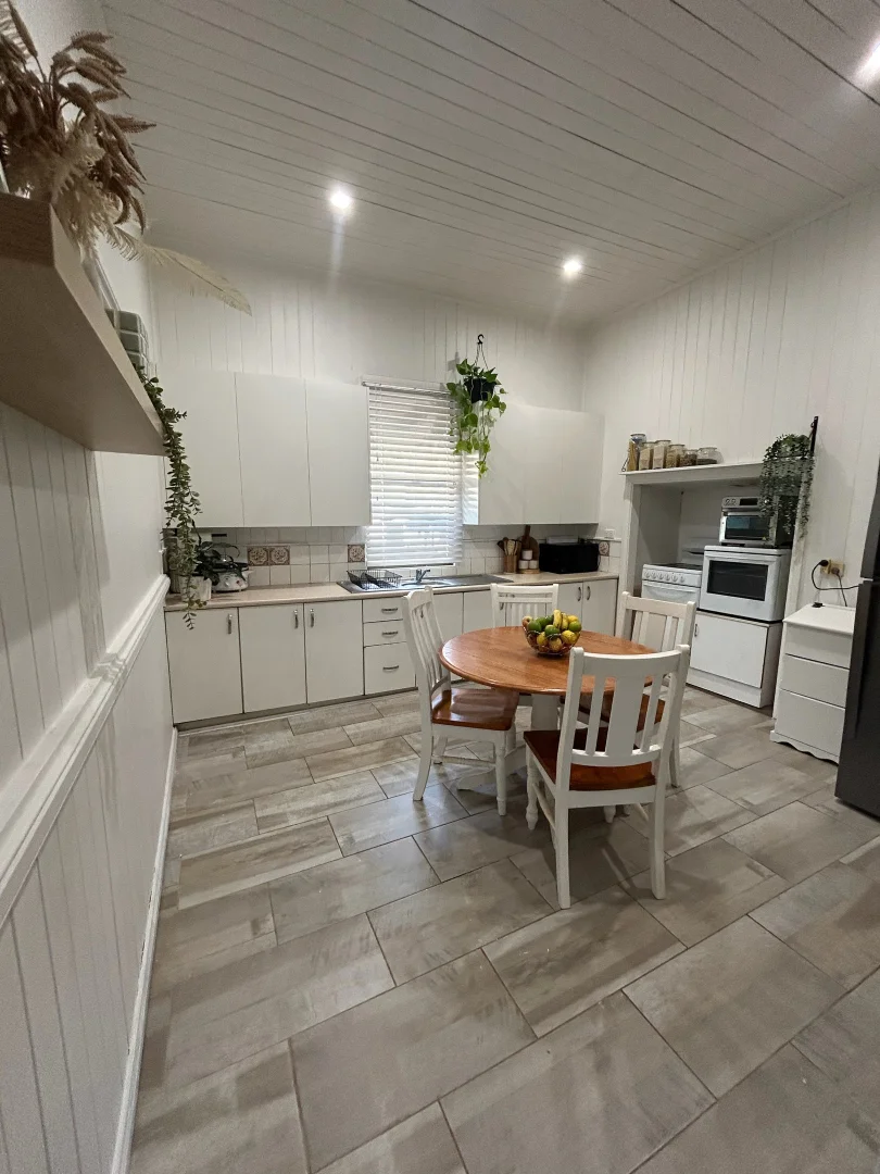 Additional image 2 of 12 Charlotte Street, Newtown QLD 4350