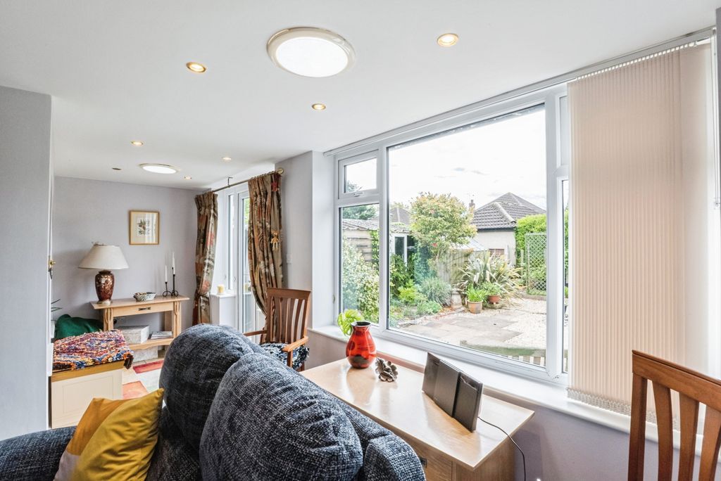 Additional image 9 of 2 bed semi-detached bungalow for saleLomond Avenue, Lytham St. Annes FY8