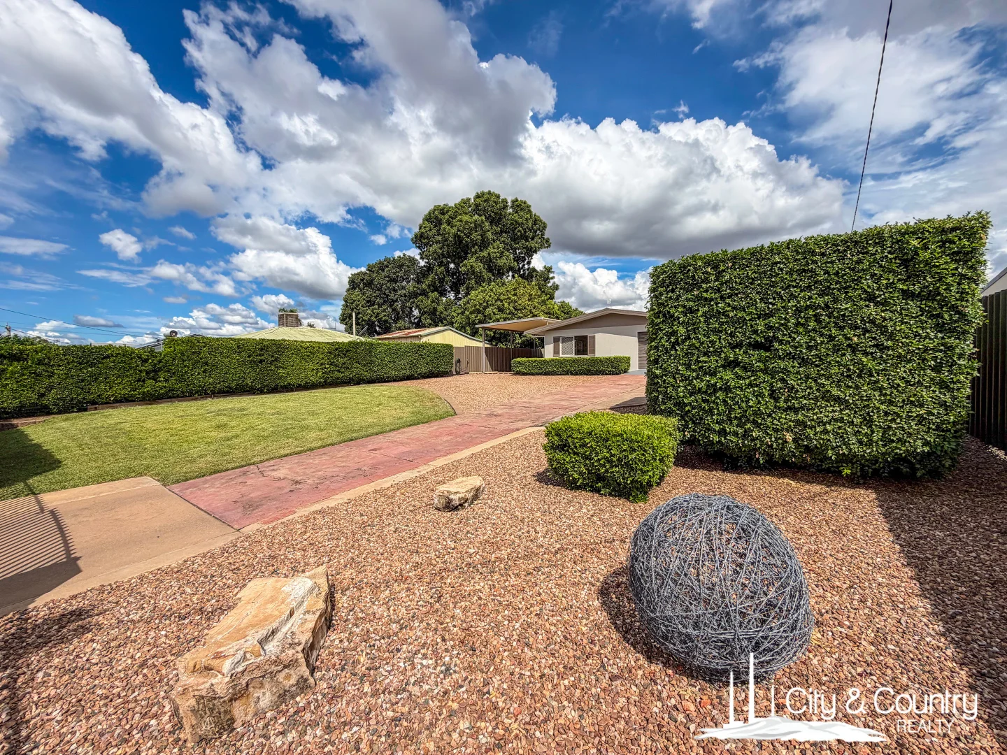21 Seventeenth Avenue, Mount Isa QLD 4825 photo 2