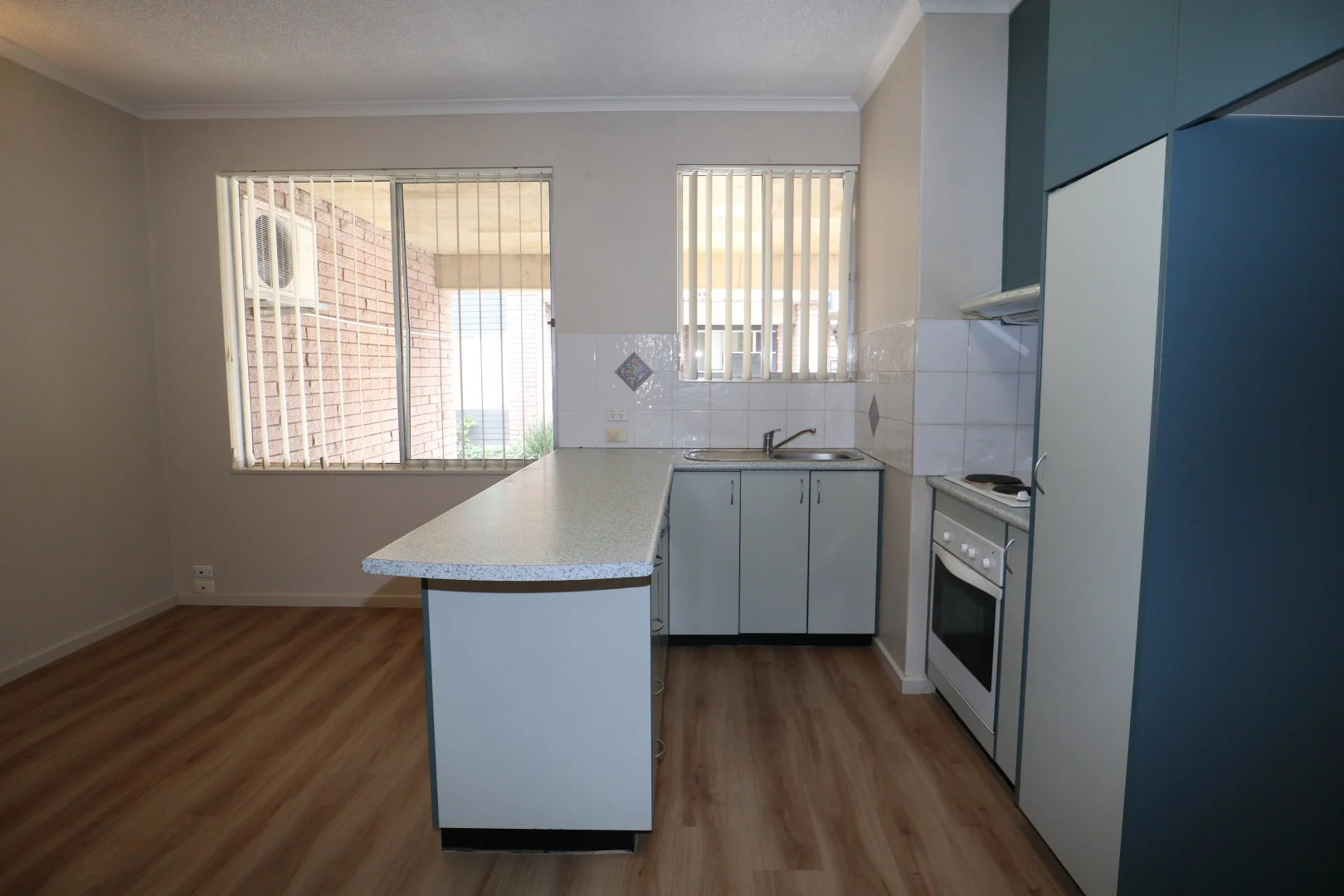 Additional image 3 of 13/1 Joyes Place, Tolland NSW 2650