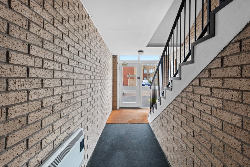 Additional image 3 of 2 bed flat for saleMay Wynd, Hamilton ML3