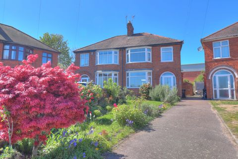 Eileen Avenue, Leicester LE4