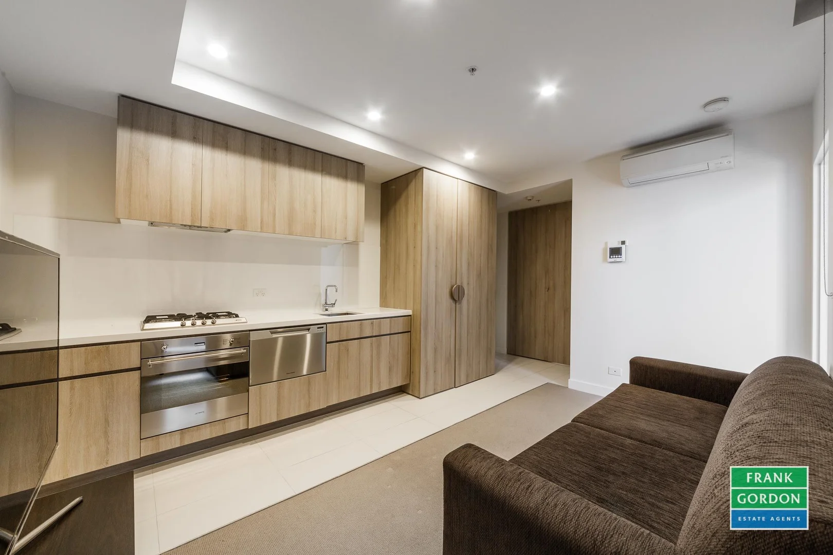 Additional image 3 of 405/19-25 Nott, Port Melbourne VIC 3207