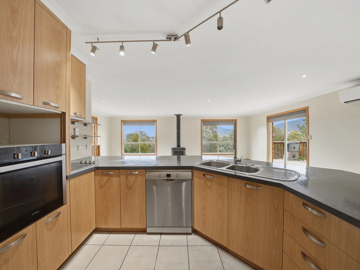 Additional image 6 of 18 Grevillea Avenue, Old Beach TAS 7017