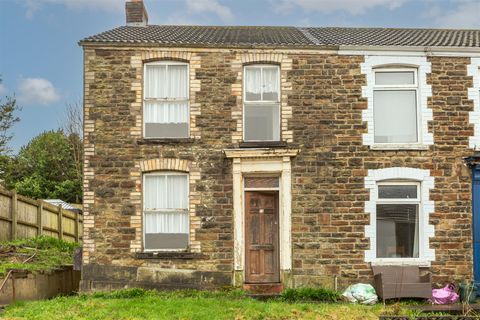 Vicarage Road, Morriston, Swansea SA6
