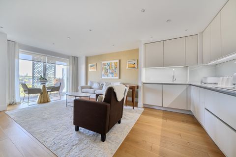 Acton Walk, Whetstone N20
