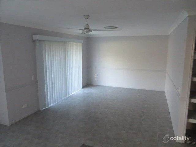 28 Cavill Place, Runcorn QLD 4113 photo 4