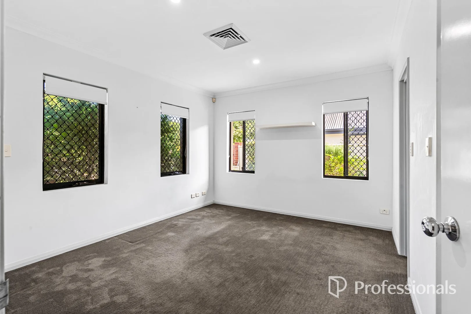Additional image 4 of 71A Swan Street, Tuart Hill WA 6060