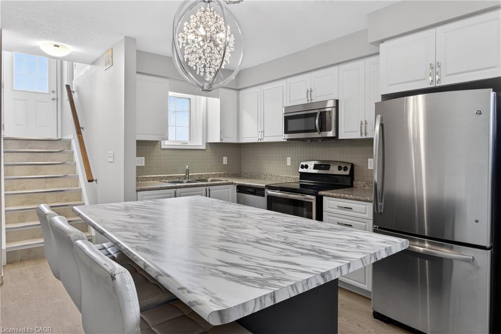 A-235 Jessica Crescent, Kitchener, ON, N2R 0C5 photo 5