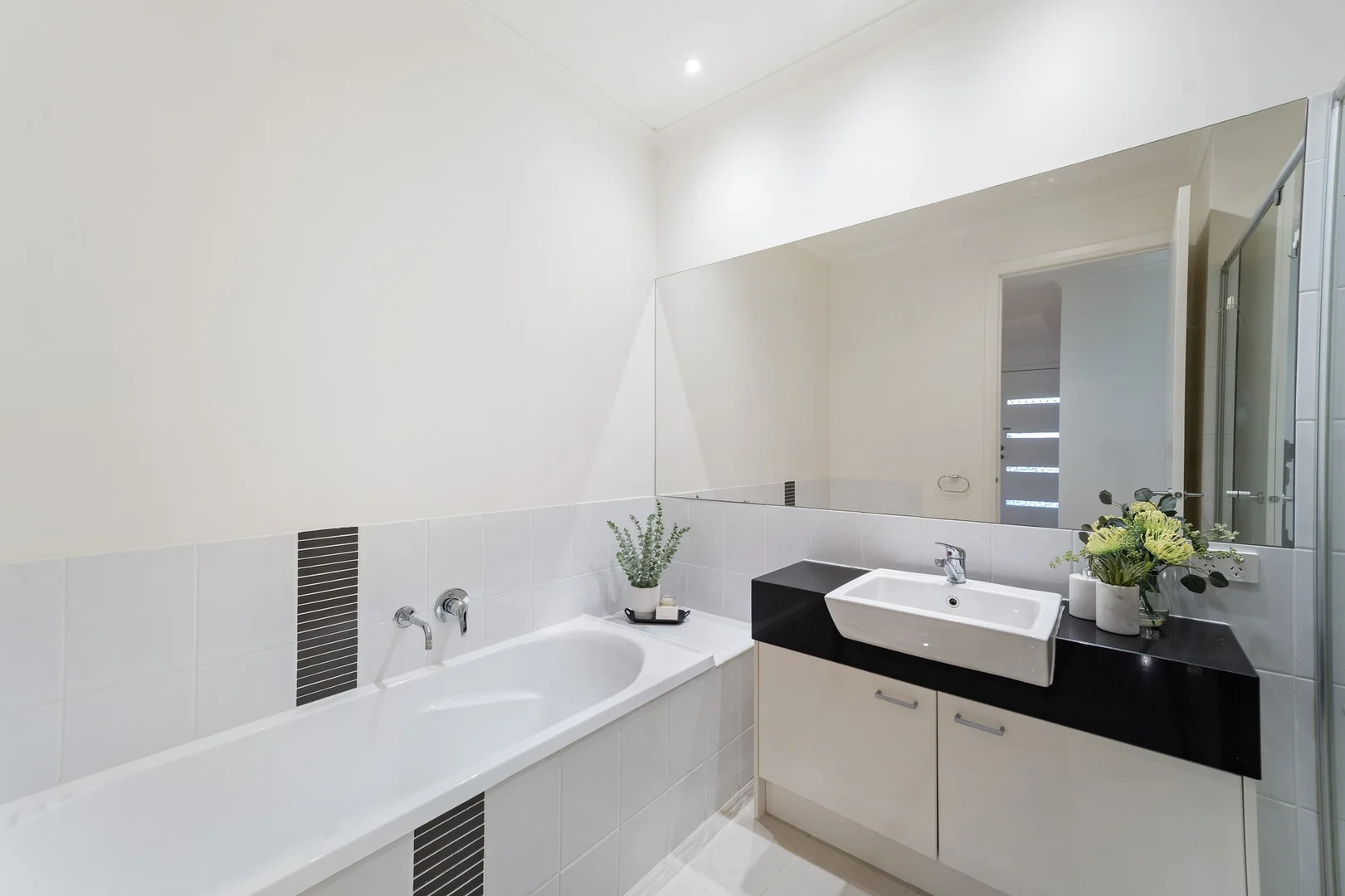 Additional image 16 of 9/12-14 York Street, Glen Waverley VIC 3150