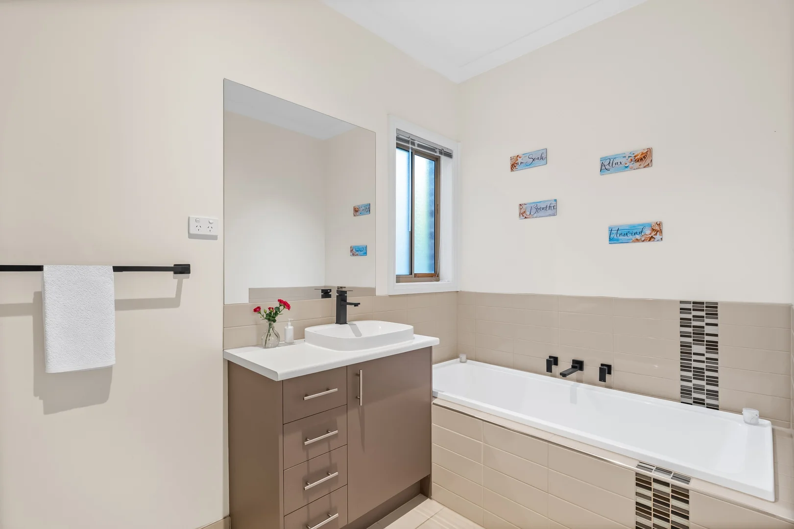 Additional image 15 of 12 Viridian Drive, Hillside VIC 3037