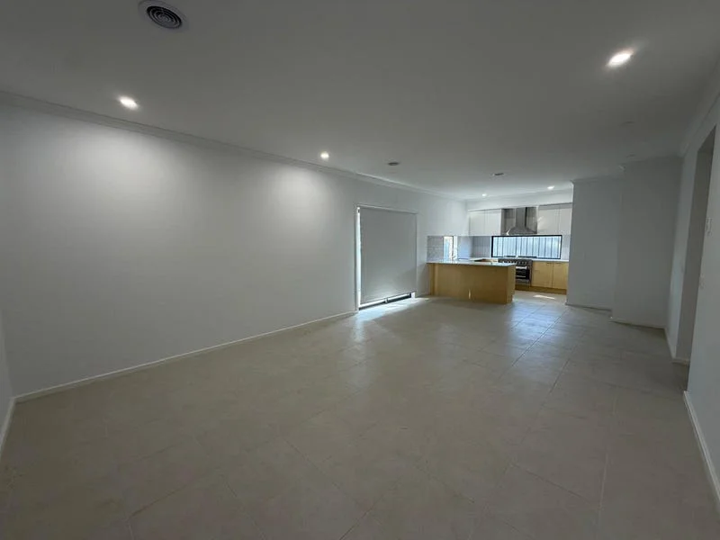 4 Andria Drive, Tarneit VIC 3029 photo 5