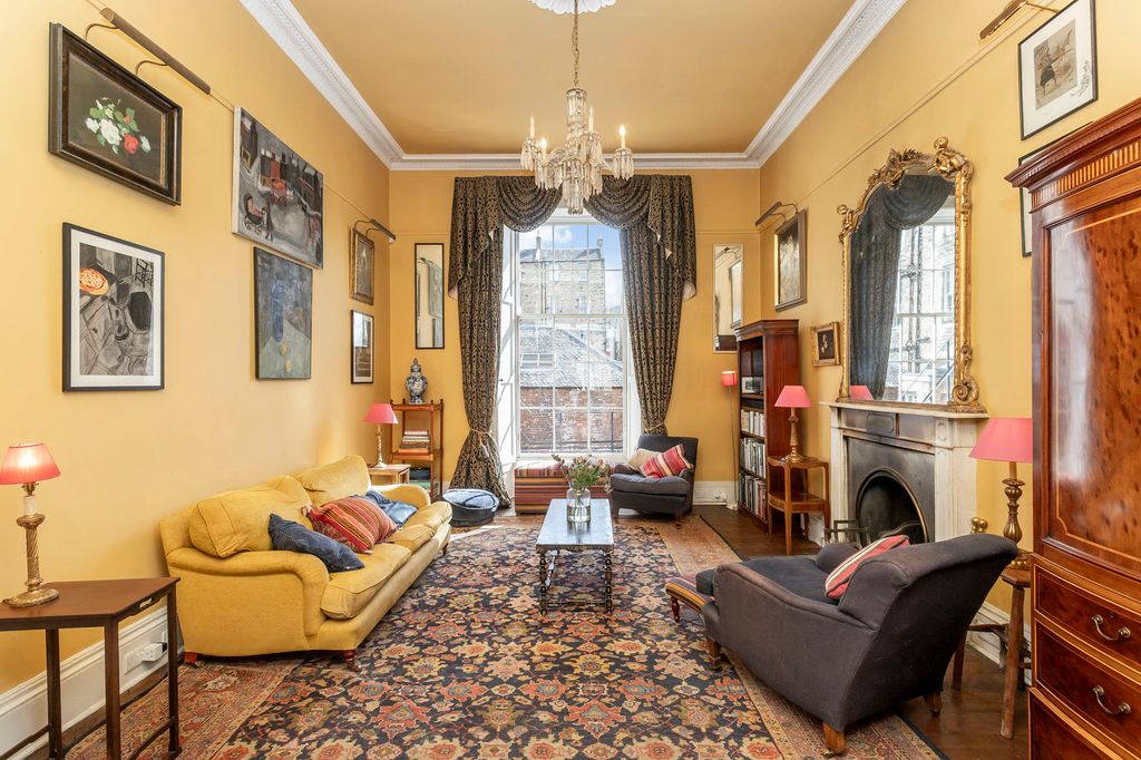 Additional image 3 of 4 bed town house for sale51 Great King Street, New Town, Edinburgh EH3