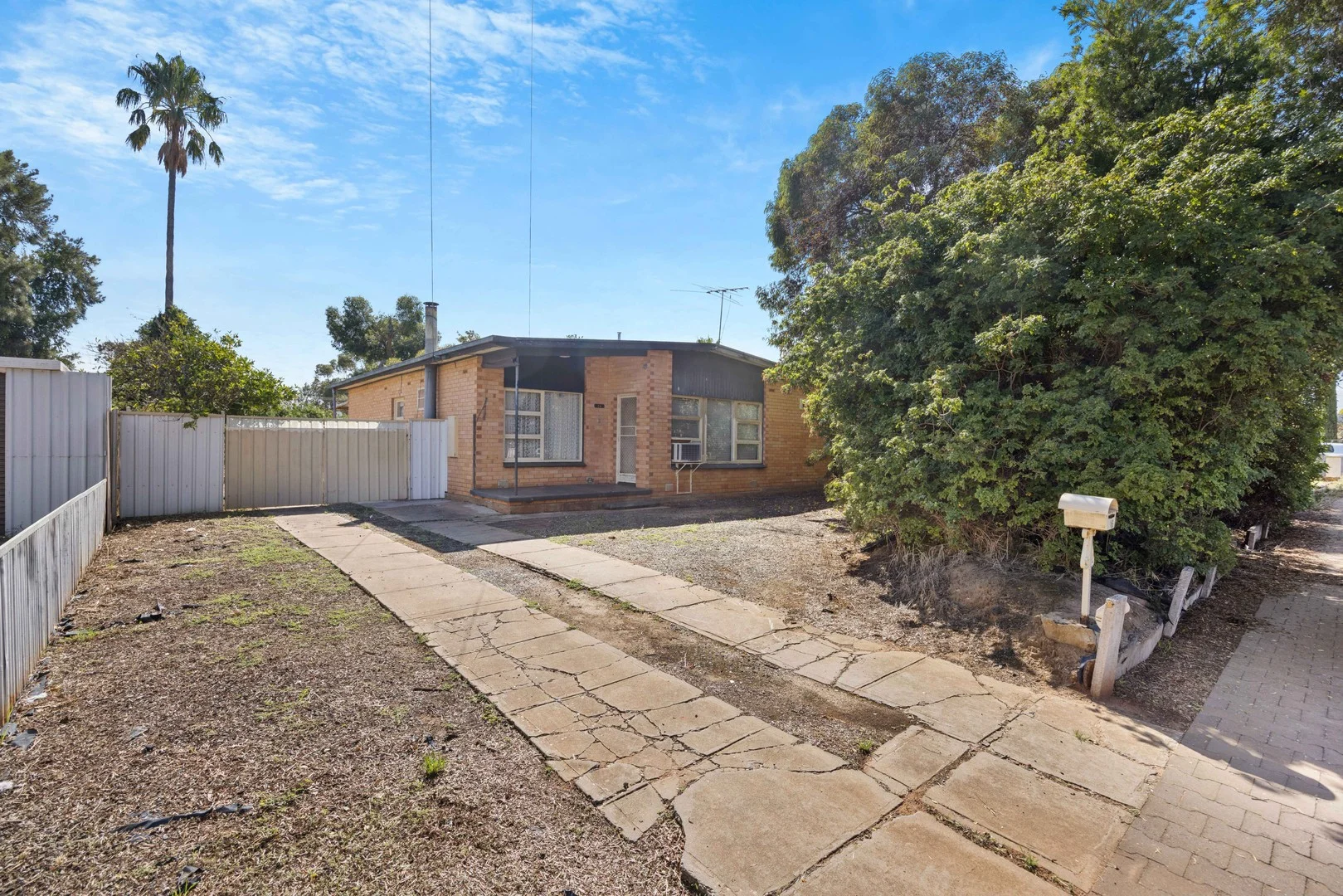 16 Searle Road, Davoren Park SA 5113