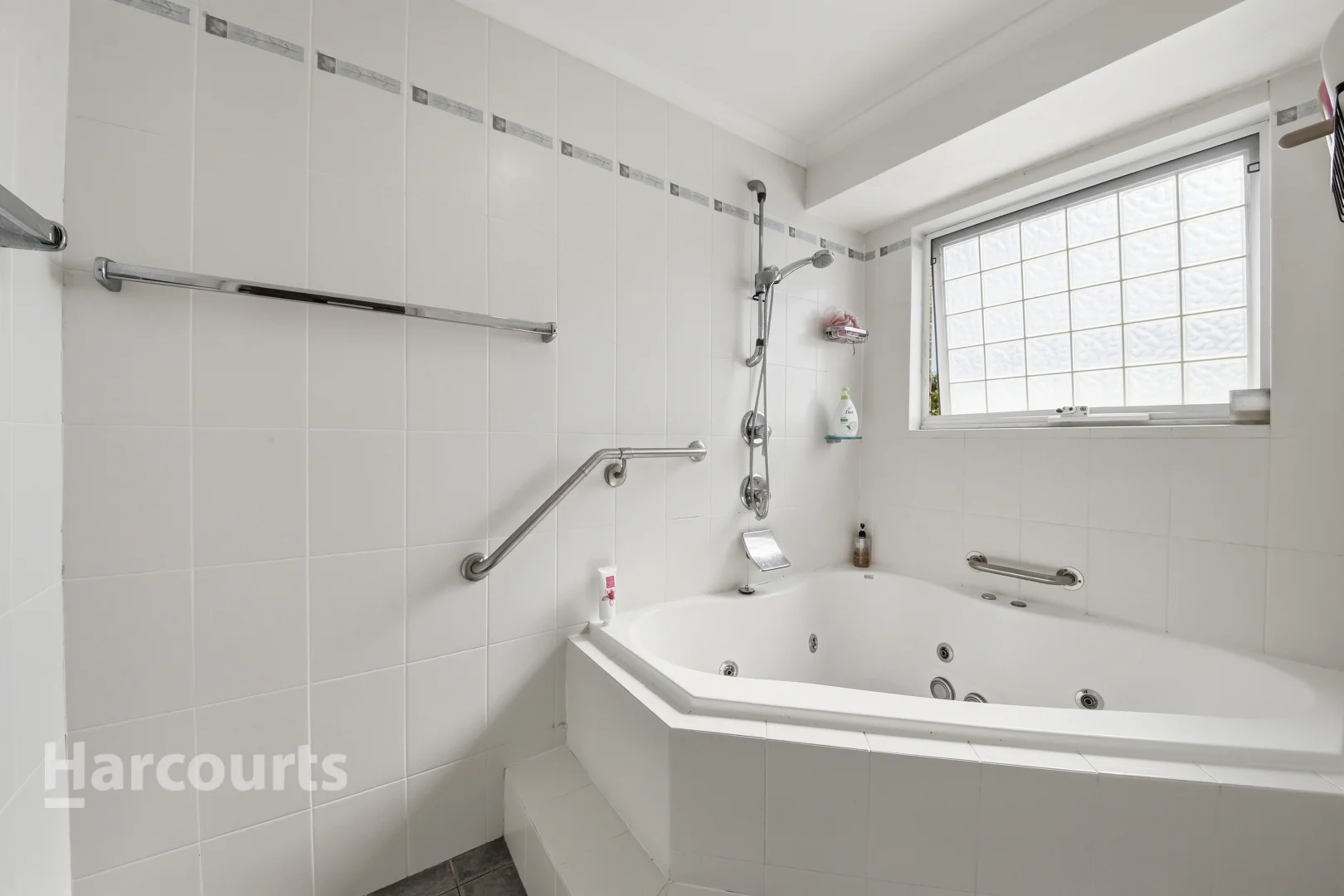 Additional image 9 of 18 Emilia Close, Rosemeadow NSW 2560