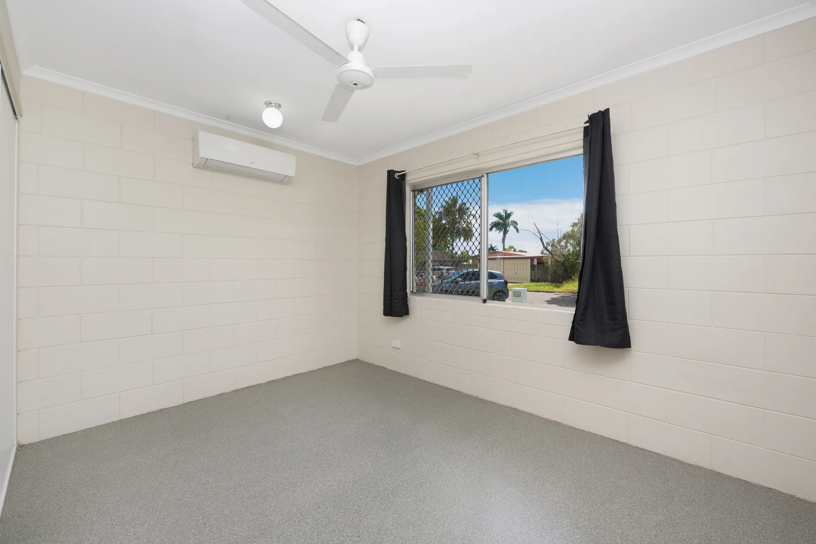 10 Stephanie Street, Rasmussen QLD 4815 photo 5