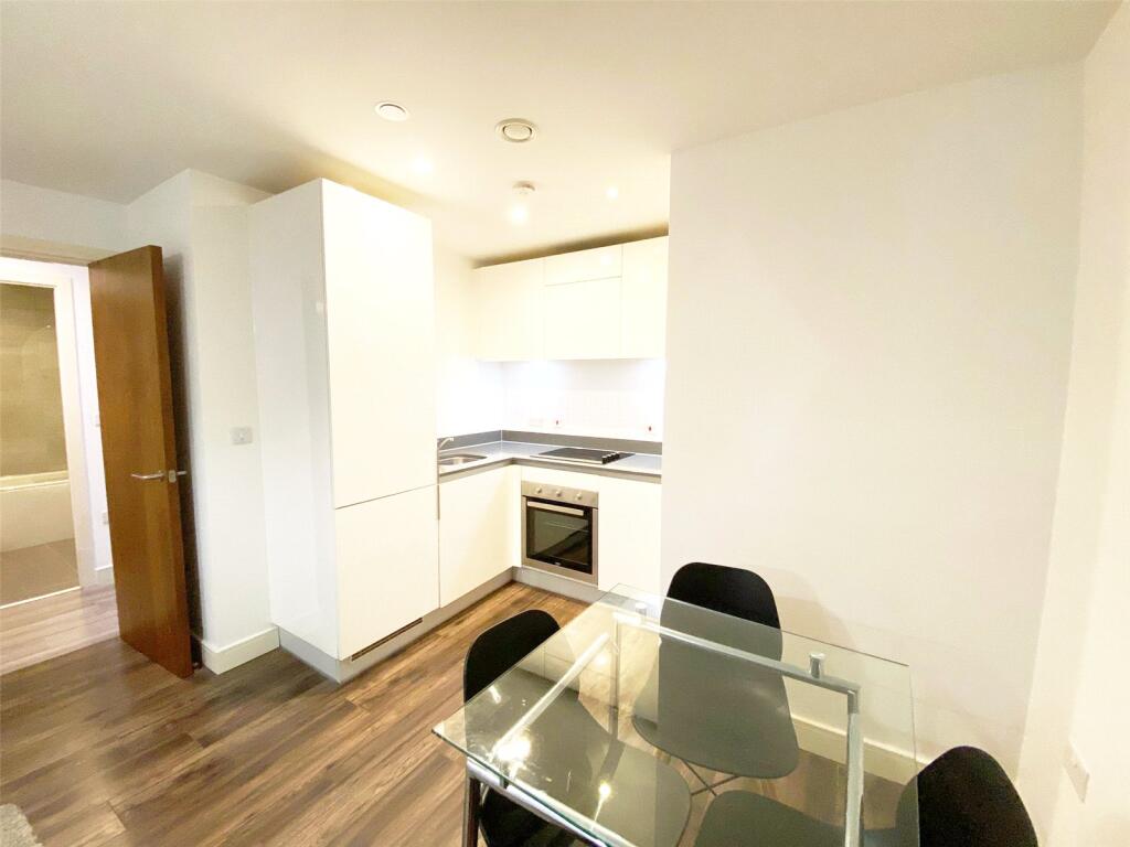 Additional image 3 of Broadway Residences, 105 Broad Street, Birmingham, B15