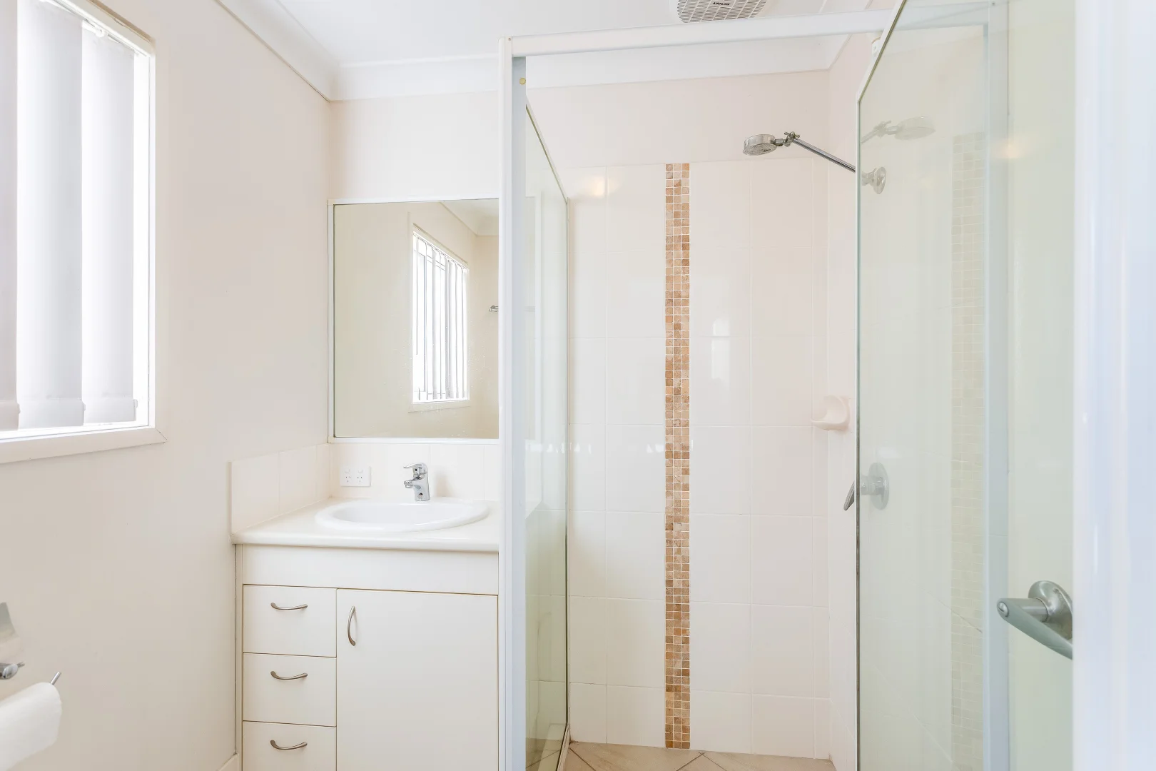 Additional image 10 of 32 Waterlilly Court, Rothwell QLD 4022