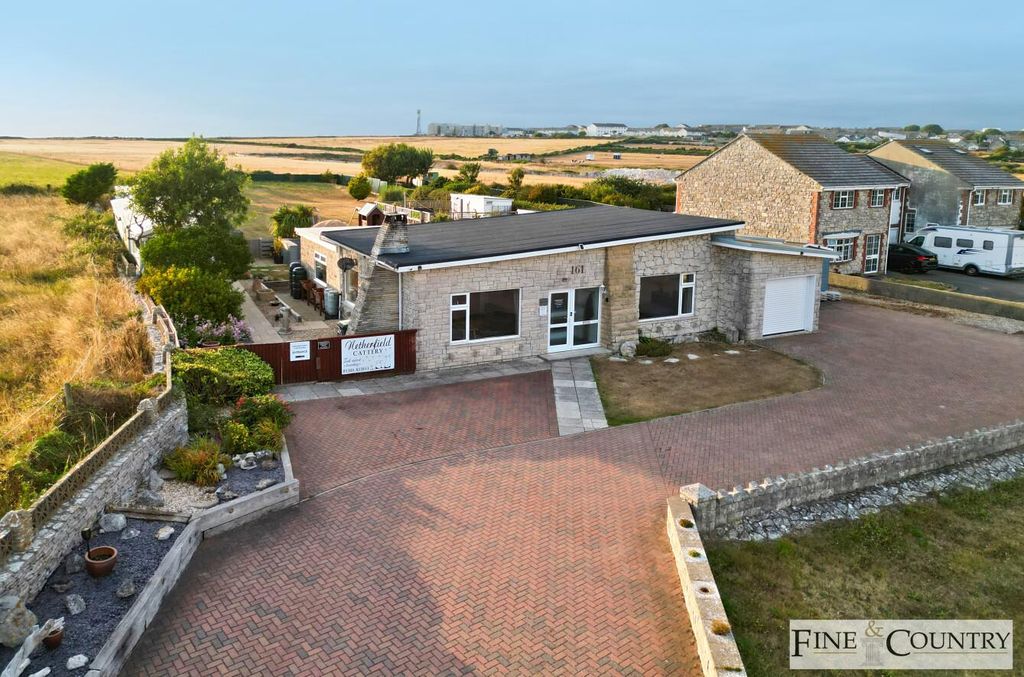 3 bed detached bungalow for saleAvalanche Road, Portland DT5