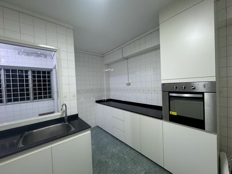 856E Tampines Street 82 photo 5