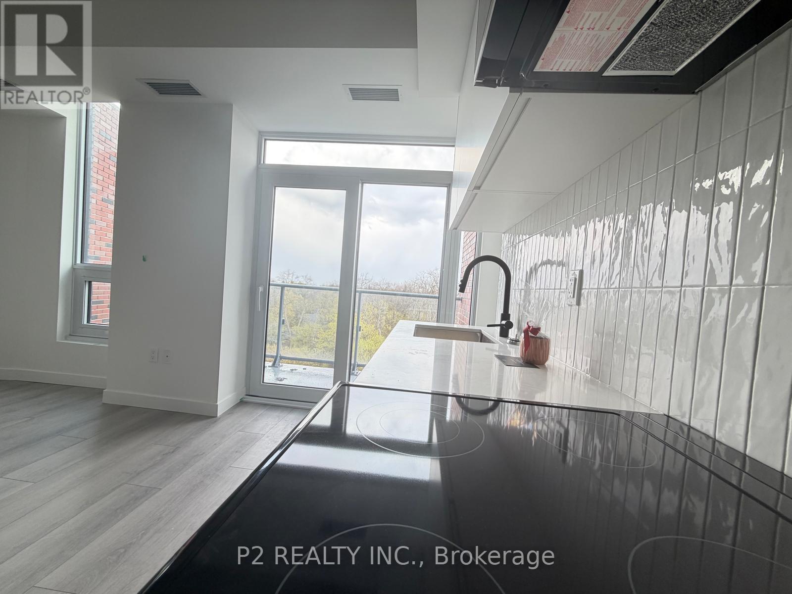 520 - 1635 MILITARY TRAIL