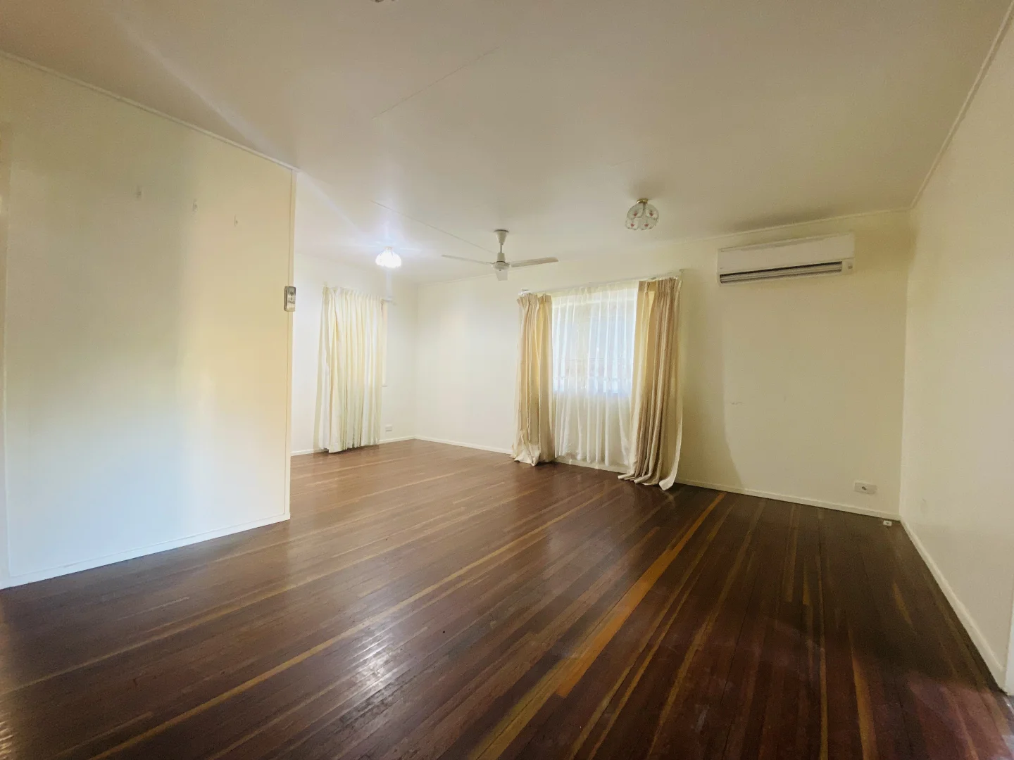 Additional image 4 of 16 Middle Crescent, Dysart QLD 4745