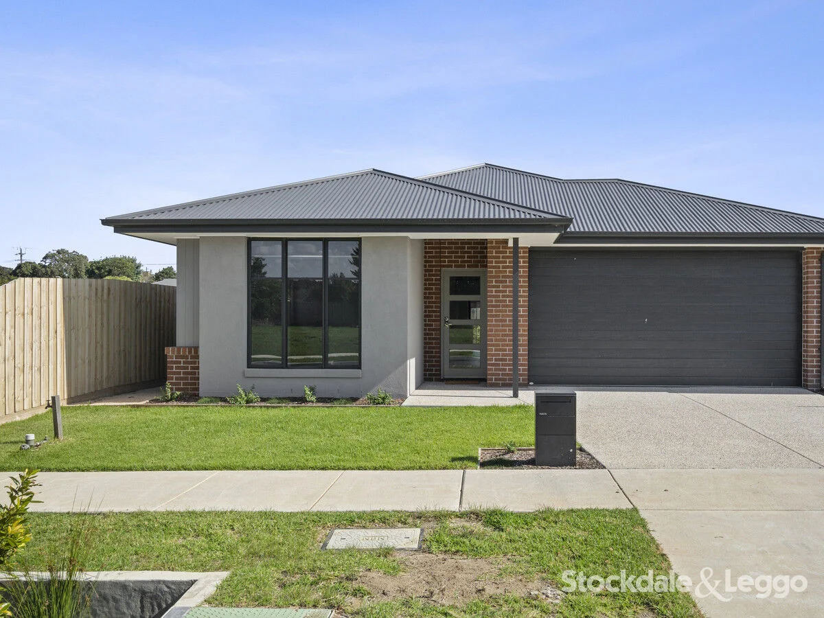 21 Regency Drive, Drysdale VIC 3222