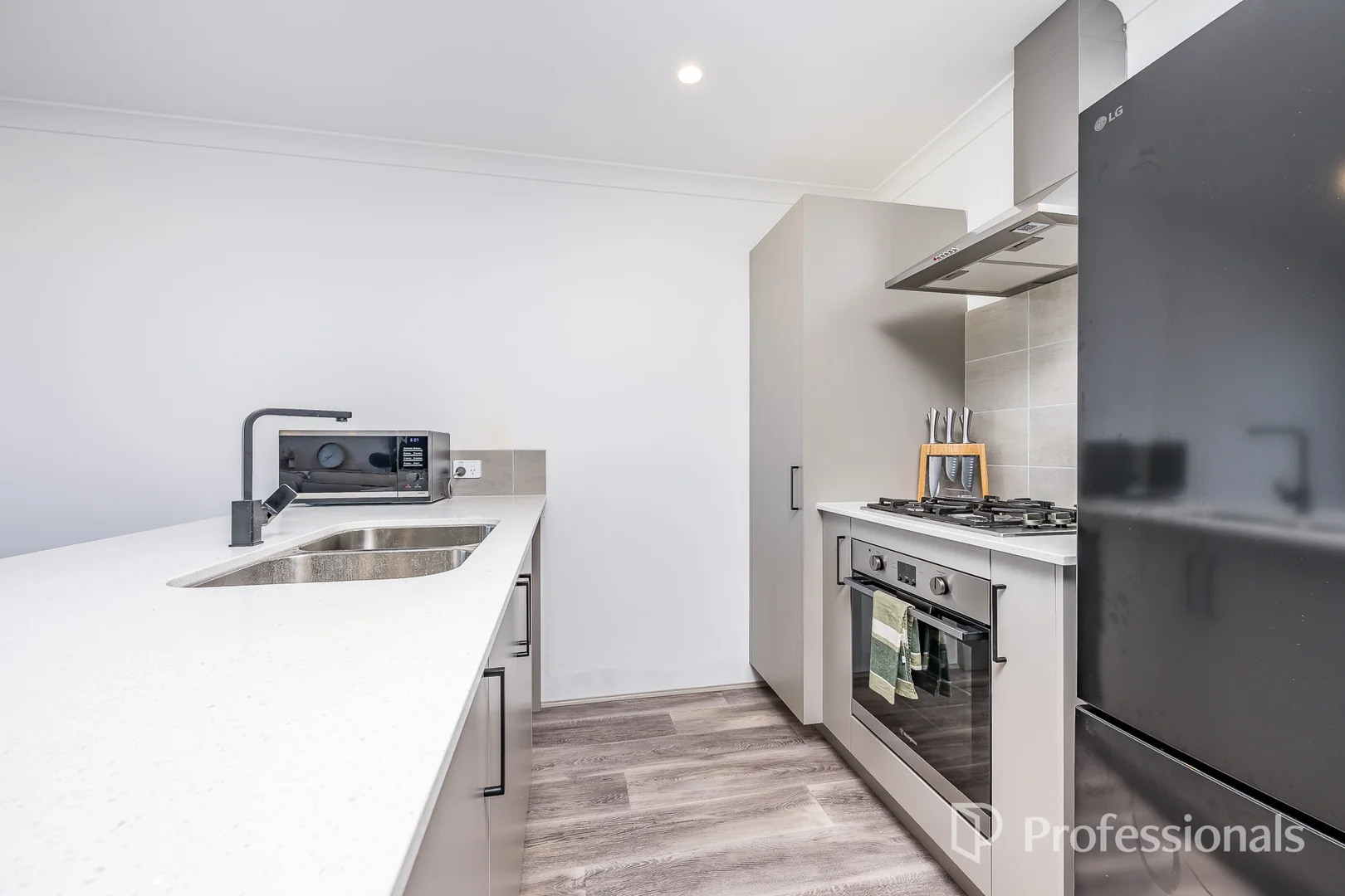 Additional image 4 of 18 Gambier Grove, Eglinton WA 6034