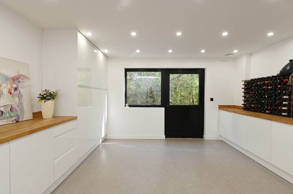 Additional image 7 of 6 bed barn conversion for saleThe Grain Store, Wicker Street IP7