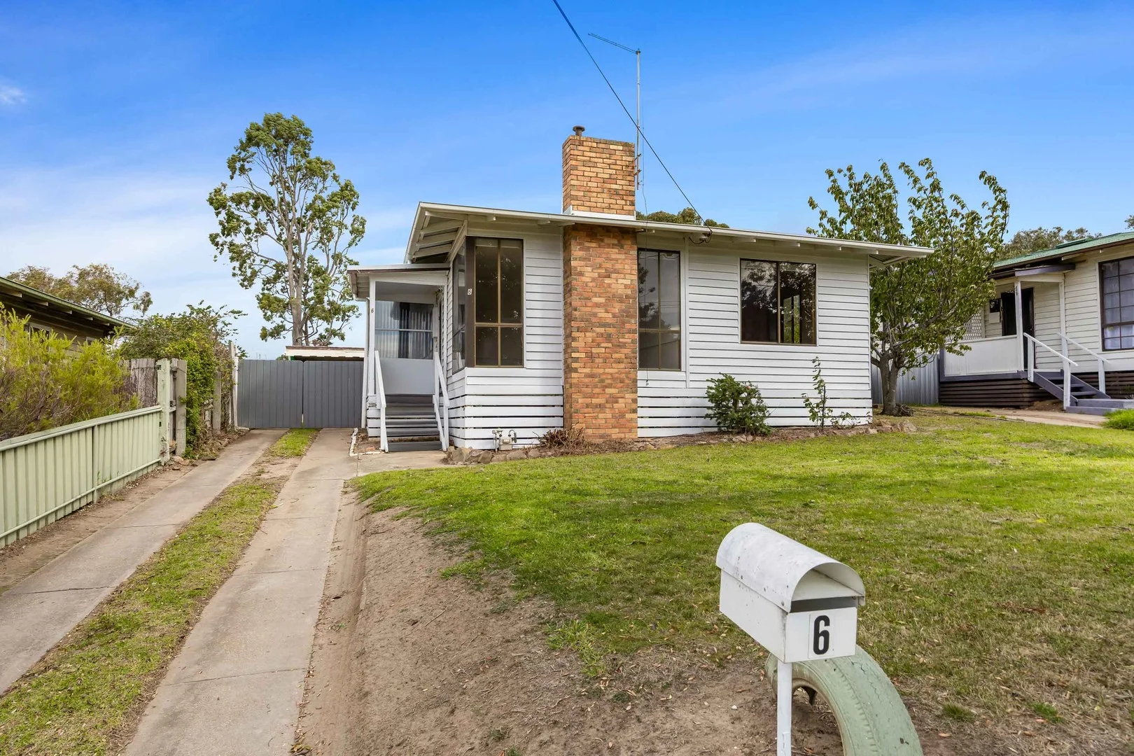 6 Montgomery St, Ararat VIC 3377