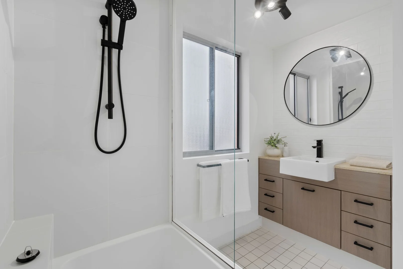 Additional image 9 of 625/66 Sickle Avenue, Hope Island QLD 4212