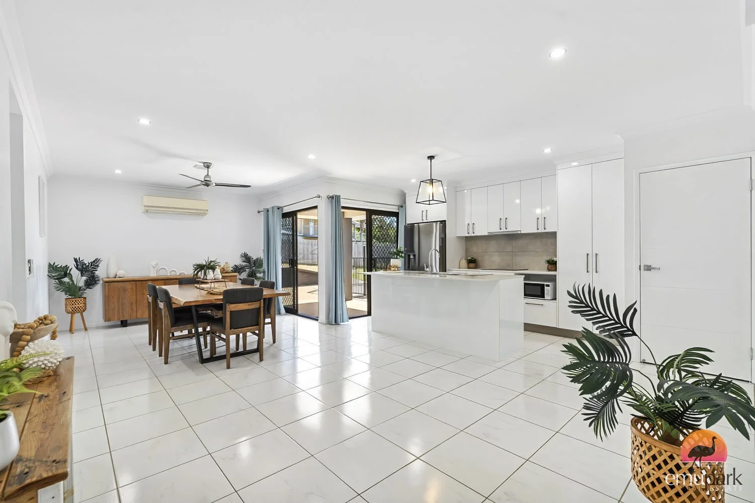 4 Taldora Place, Emu Park QLD 4710