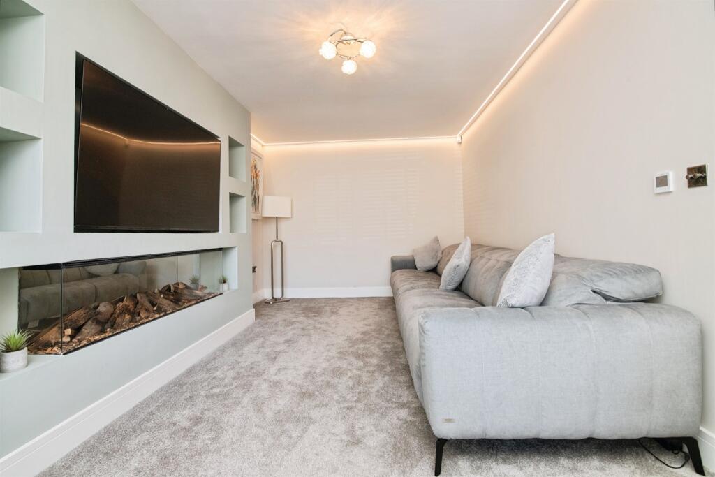 Additional image 5 of Castle Road West, OLDBURY